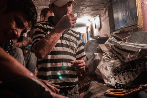 Οι άθλιοι της Ευρώπης: Αρρωστοι και άποροι έχουν κάνει σπίτι τους το δίκτυο των υπονόμων -Μια πόλη κάτω από τους δρόμους [εικόνες] | iefimerida.gr 10