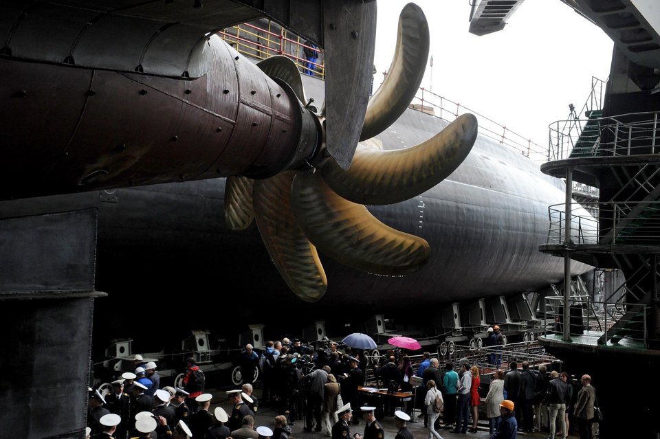 Οι Ρώσοι βομβάρδισαν τους τζιχαντιστές με το νέο υπερόπλο τους - Το υποβρύχιο Rostov-on-Don [εικόνες & βίντεο] | iefimerida.gr 4