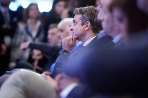 Μητσοτάκης: Αν θέλουν, να χτυπήσουν εμένα, όχι τη γυναίκα μου [βίντεο] | iefimerida.gr 0