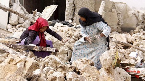 Σκηνές Aποκάλυψης στο Ιράν – Φόβοι για εκατοντάδες νεκρούς από το φονικό σεισμό [εικόνες] | iefimerida.gr 0