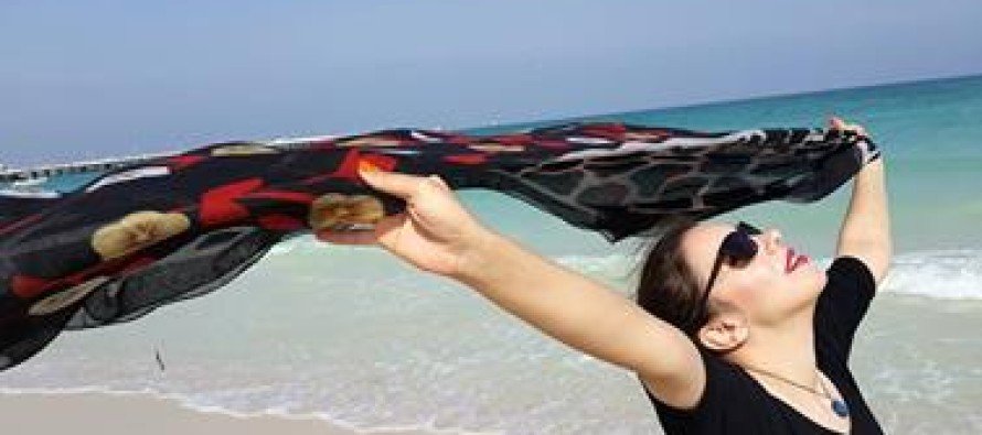 Οι Ιρανές πετούν τα τσαντόρ τους σε μια ιστοσελίδα στο Facebook -Φωτογραφίζονται με το κεφάλι ακάλυπτο [εικόνες] | iefimerida.gr 0