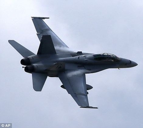 Οι ΗΠΑ άρχισαν να βομβαρδίζουν το Ιράκ -Χτυπούν θέσεις τζιχαντιστών [εικόνες] | iefimerida.gr 2