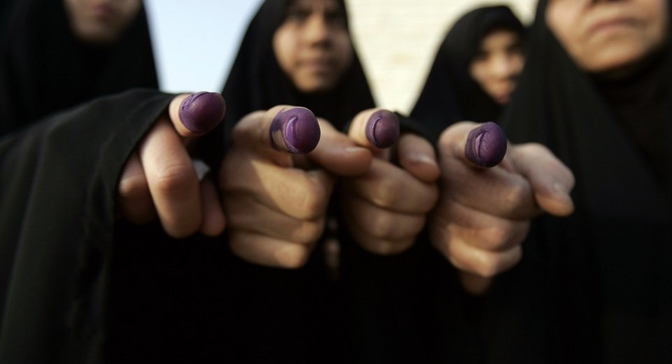 Εκλογές στο Ιράκ - Οι πρώτες αφότου έφυγαν οι Αμερικανοί [εικόνες] | iefimerida.gr 2