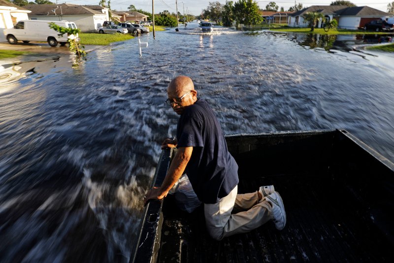 Ο τυφώνας Ιρμα «ρήμαξε» τη Φλόριντα -Πάνω από 12 οι νεκροί [εικόνες] | iefimerida.gr 0