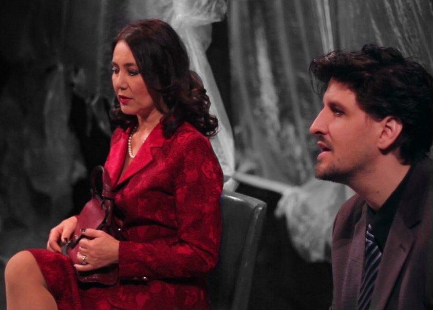 Η παράσταση των 60' για τα  αναπάντητα ερωτήματα της ζωής που λάτρεψαν κοινό και κριτικοί [εικόνες]  | iefimerida.gr 0