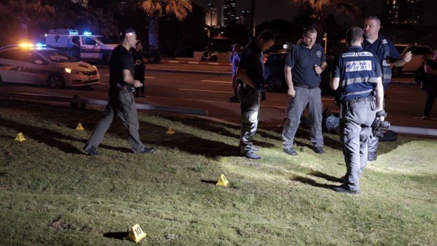 Ισραήλ: Ενας Αμερικανός τουρίστας νεκρός και 12 τραυματίες από επίθεση με μαχαίρι [εικόνες]  | iefimerida.gr 2