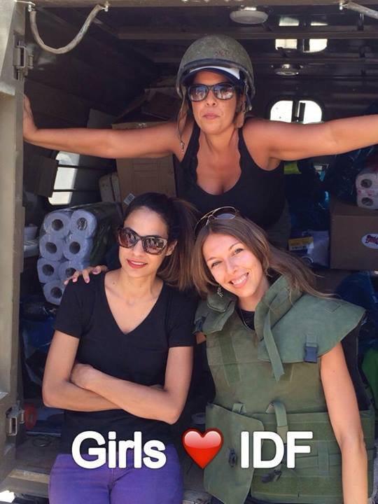Ισραηλινές φωτογραφίζονται ημίγυμνες για να τονώσουν το ηθικό του στρατού τους [εικόνες] | iefimerida.gr 6