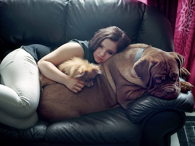 Τα συγκλονιστικά πορτραίτα των νέων που γλίτωσαν από τη φονική μανία του Μπρέιβικ βραβεύθηκαν σε διαγωνισμό [εικόνες] | iefimerida.gr 3