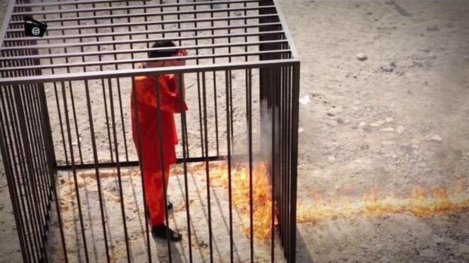 Κτηνωδία: Τζιχαντιστές έκαψαν ζωντανό Ιορδανό όμηρο – Τα καρέ της φρίκης [εικόνες & βίντεο] | iefimerida.gr 2