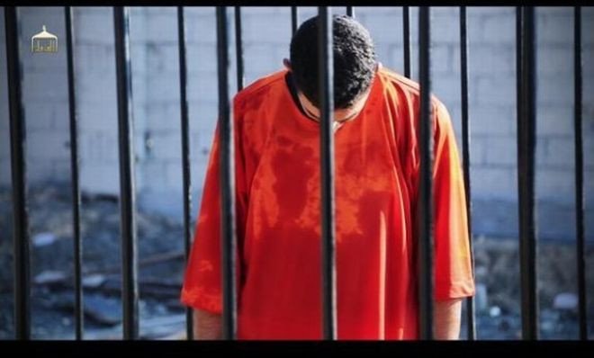 Κτηνωδία: Τζιχαντιστές έκαψαν ζωντανό Ιορδανό όμηρο – Τα καρέ της φρίκης [εικόνες & βίντεο] | iefimerida.gr 1