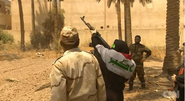 Γυναίκες με καλάσνικοφ στα χέρια -Εκπαιδεύονται στη Βαγδάτη, για να αντιμετωπίσουν το Ισλαμικό Κράτος [εικόνες] | iefimerida.gr 7