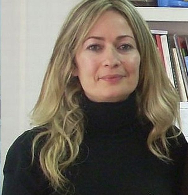 Παραιτήθηκε δημοτική σύμβουλος εξαιτίας ενός ροζ βίντεο [εικόνες] | iefimerida.gr 0