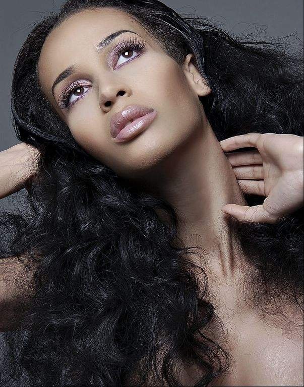 Επτά διάσημοι που άλλαξαν φύλο -Αθλητές, σκηνοθέτες, παιδιά επωνύμων [εικόνες] | iefimerida.gr 10