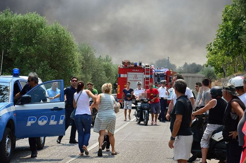 Φονική έκρηξη σε εργοστάσιο πυροτεχνημάτων στο Μπάρι – Επτά νεκροί [εικόνες]  | iefimerida.gr 2