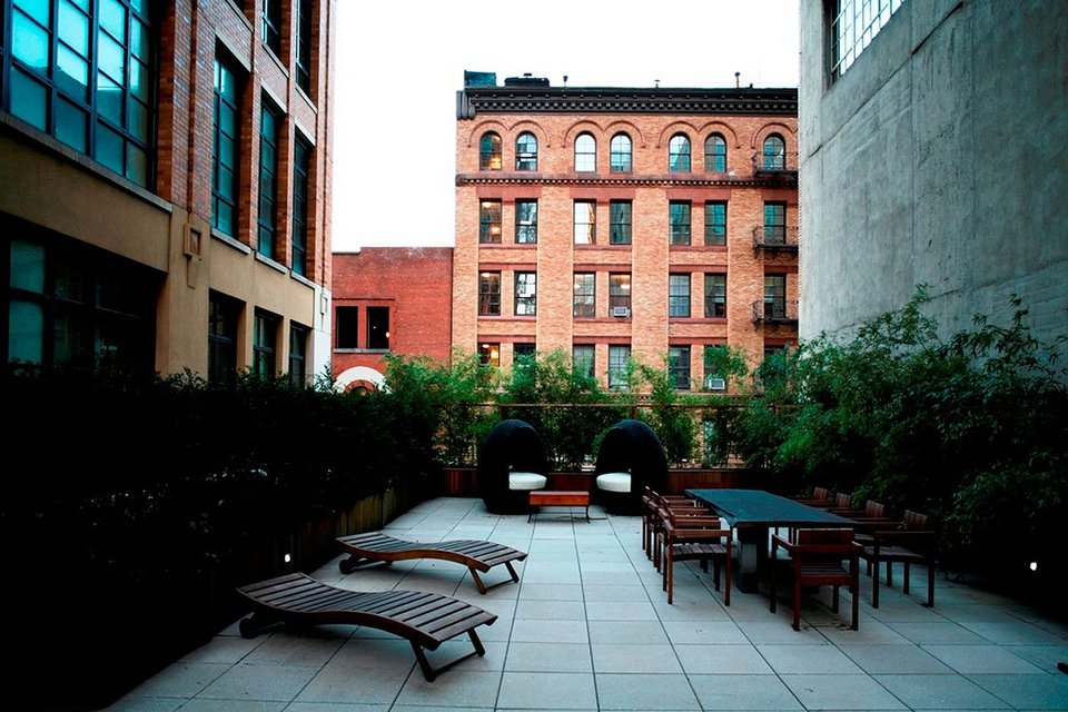 Αυτό είναι το χλιδάτο σπίτι που πουλάει αμερικανός επιχειρηματίας -Ποια σχέση είχε με τον «Λύκο της Γουόλ Στριτ» [εικόνες] | iefimerida.gr 4