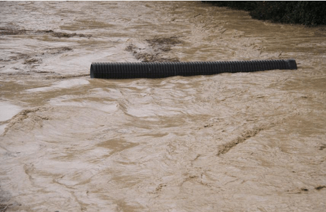 H κακοκαιρία πνίγει την Ιταλία: Ακόμα δύο νεκροί -Οδηγοί βρήκαν τραγικό θάνατο μέσα στα αυτοκίνητά τους [βίντεο & εικόνες] | iefimerida.gr 3