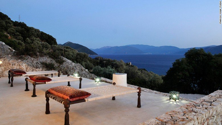 CNN: Αυτά είναι τα καλύτερα μέρη για να κάνεις και γιόγκα και διακοπές και βρίσκονται στην Ελλάδα [εικόνες] | iefimerida.gr 3