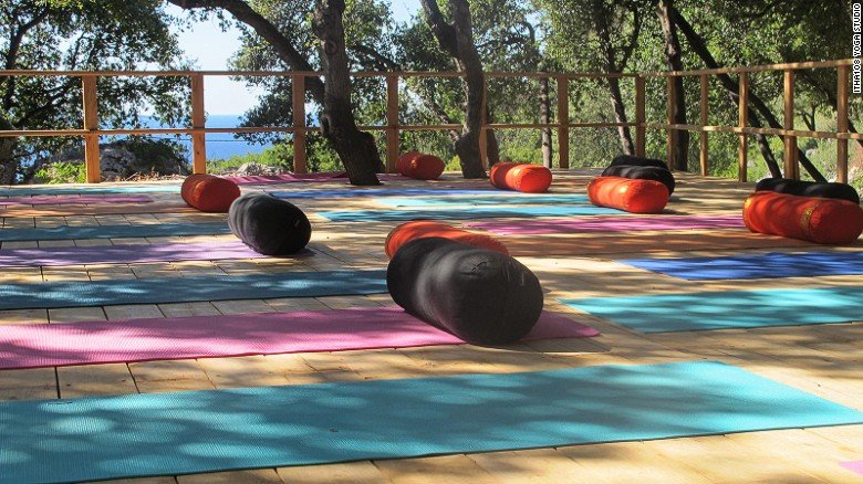 CNN: Αυτά είναι τα καλύτερα μέρη για να κάνεις και γιόγκα και διακοπές και βρίσκονται στην Ελλάδα [εικόνες] | iefimerida.gr 2