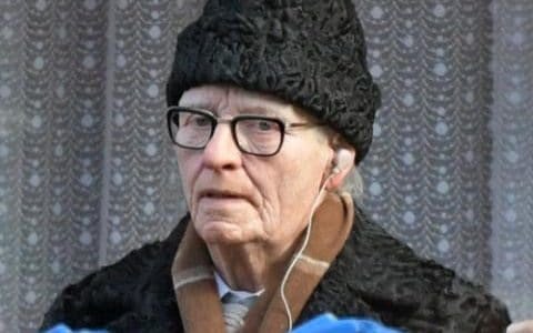 Γέμισε ρυτίδες και χαλάρωση διάσημη ηθοποιός -Η εμφάνιση που προκάλεσε έκπληξη [εικόνες]  | iefimerida.gr 0