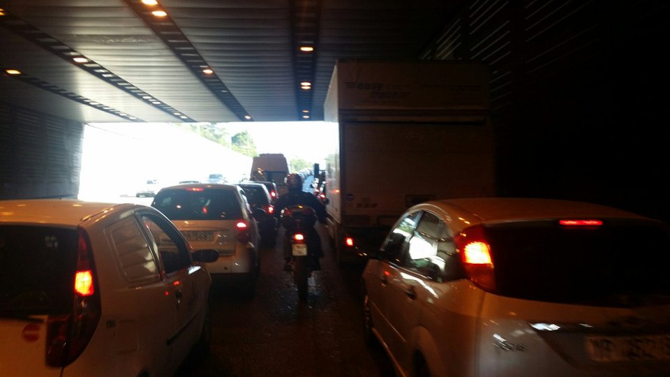 Επέστρεψαν οι Αθηναίοι, μαζί και η ταλαιπωρία στους δρόμους -Πλημμύρισαν με ΙΧ | iefimerida.gr 2