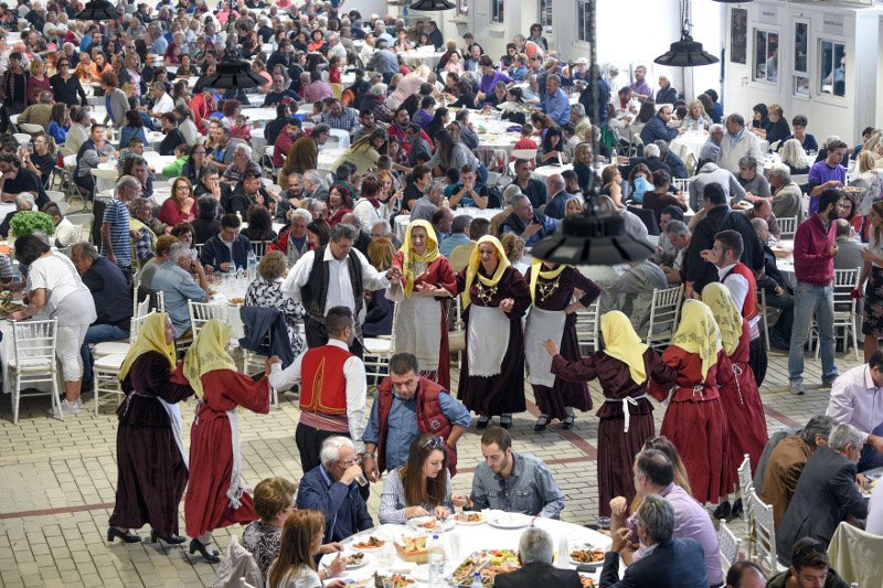 Μύρισε... ψάρι στην Ιχθυόσκαλα -Γιόρτασαν την έναρξη της αλιευτικής περιόδου [εικόνες] | iefimerida.gr 11