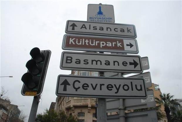 Γενικό μπλακ άουτ σε 44 περιοχές στην Τουρκία: Ο Νταβούτογλου μιλά και για τρομοκρατία [εικόνες & βίντεο] | iefimerida.gr 17