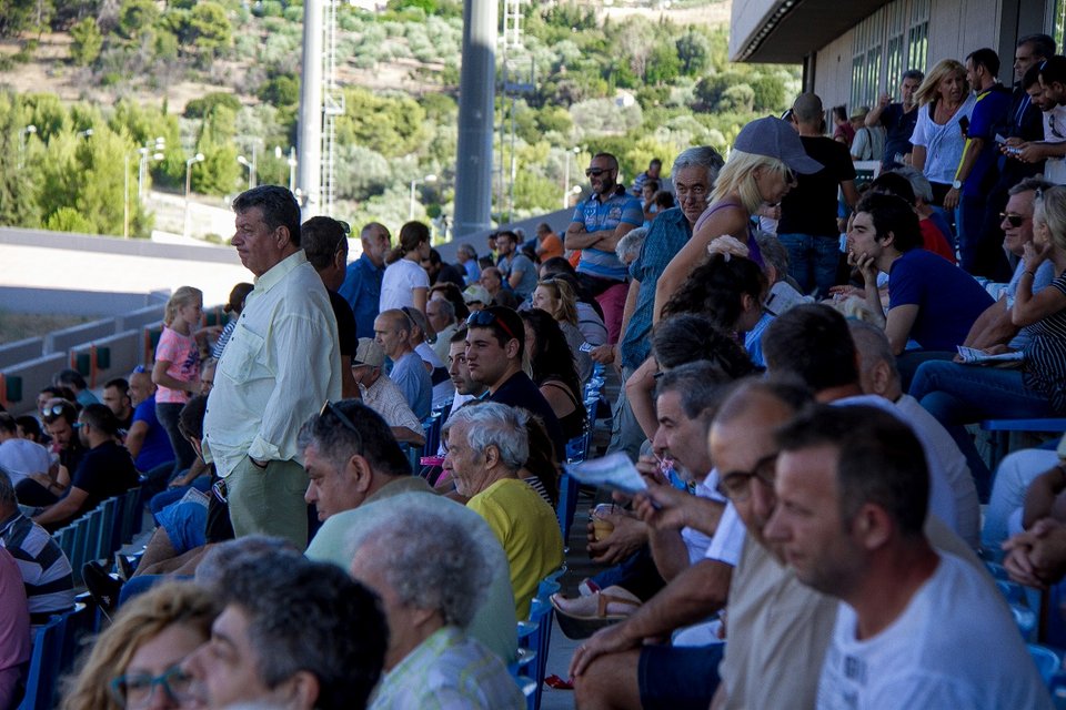Πλήθος κόσμου στο 70ο Ελληνικό Ντέρμπι του ΟΠΑΠ [εικόνες] | iefimerida.gr 7
