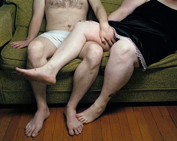 Καλλιτέχνης φωτογραφίζει τον εαυτό της επί 11 χρόνια -Μια σπαρακτική απεικόνιση με αίσιο τέλος [εικόνες] | iefimerida.gr 15