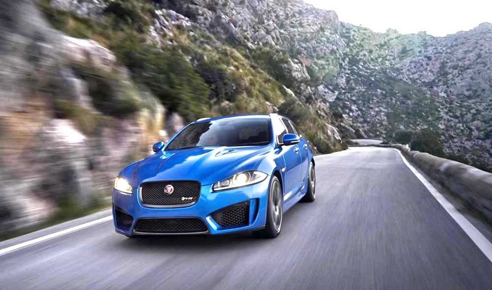 Jaguar XFR-S SPORTBACK: Εκτελούνται μεταφορές με 542 άλογα | iefimerida.gr 1
