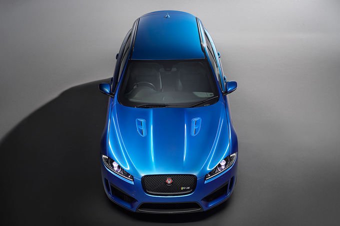 Jaguar XFR-S SPORTBACK: Εκτελούνται μεταφορές με 542 άλογα | iefimerida.gr 4