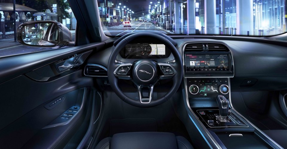 Μικρή ανανέωση για την Jaguar XE | iefimerida.gr 2