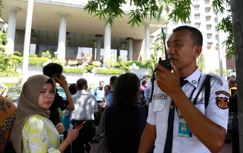 Ισχυρός σεισμός 6,4 Ρίχτερ στην Τζακάρτα της Ινδονησίας [εικόνες] | iefimerida.gr 2