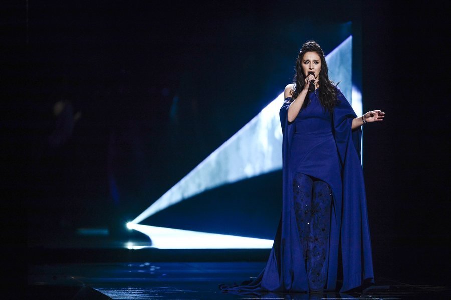 Ποια είναι η Jamala, η φετινή θριαμβεύτρια της Eurovision από την Ουκρανία [εικόνες] | iefimerida.gr 1