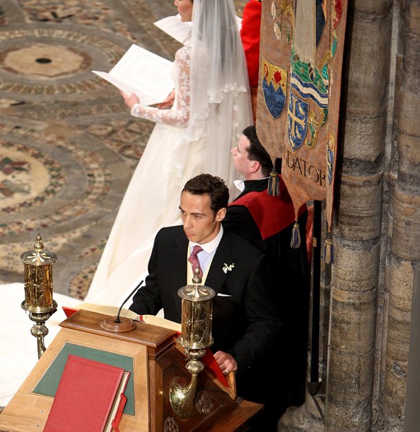 Ο χίπστερ μικρός αδελφός της Κέιτ Μίντλετον -Τα γυμνά και οι φωτογραφίες με τα γυναικεία ρούχα που όλοι θέλουν να... θάψουν [εικόνες] | iefimerida.gr 1