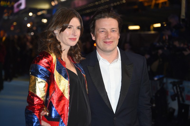 Ο Τζέιμι Ολιβερ βρήκε το πρώτο του σπίτι στο eBay και φυσικά το αγόρασε! [εικόνες] | iefimerida.gr 1