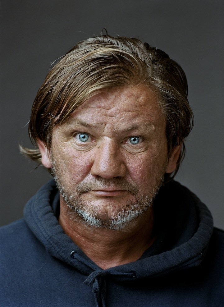 Αστεγοι χωρίς στερεότυπα και διακρίσεις - Αληθινά πορτραίτα ανθρώπων που δεν διαφέρουν σε τίποτα από τους «άλλους» [εικόνες] | iefimerida.gr 0