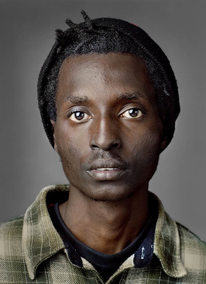 Αστεγοι χωρίς στερεότυπα και διακρίσεις - Αληθινά πορτραίτα ανθρώπων που δεν διαφέρουν σε τίποτα από τους «άλλους» [εικόνες] | iefimerida.gr 1