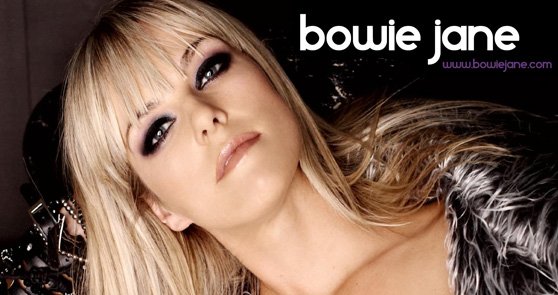 Tζέιν Μπάουι: Το πρωί δικηγόρος, το βράδυ τραγουδίστρια [εικόνες] | iefimerida.gr 0