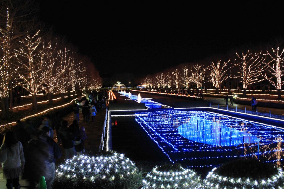 Χριστούγεννα χωρίς Χριστό γιορτάζουν στην Ιαπωνία [εικόνες] | iefimerida.gr 2