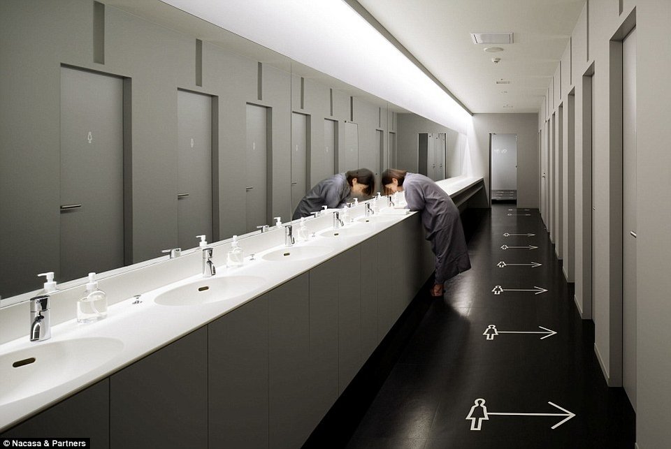 Η λύση για τις ατελείωτες ώρες αναμονής στα αεροδρόμια [εικόνες] | iefimerida.gr 6