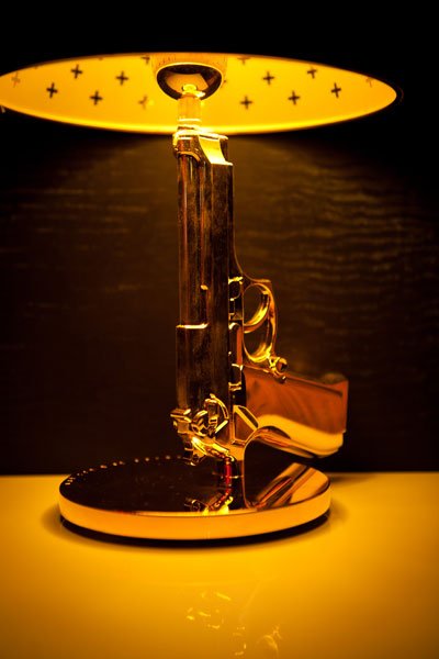 Η θρυλική σουίτα του «007» που αποτελεί την πιο περιζήτητη του παριζιάνικου ξενοδοχείου Seven [εικόνες]  | iefimerida.gr 3