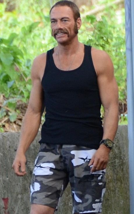 Το στυλ του Σταμάτη Κόκοτα ζήλεψε ο Ζαν Κλοντ Βαν Νταμ [εικόνες] | iefimerida.gr 0