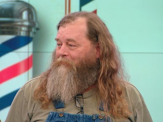 Γυναίκα καταρρέει στον αέρα όταν βλέπει τη μεταμόρφωση του συζύγου της [βίντεο] | iefimerida.gr 0