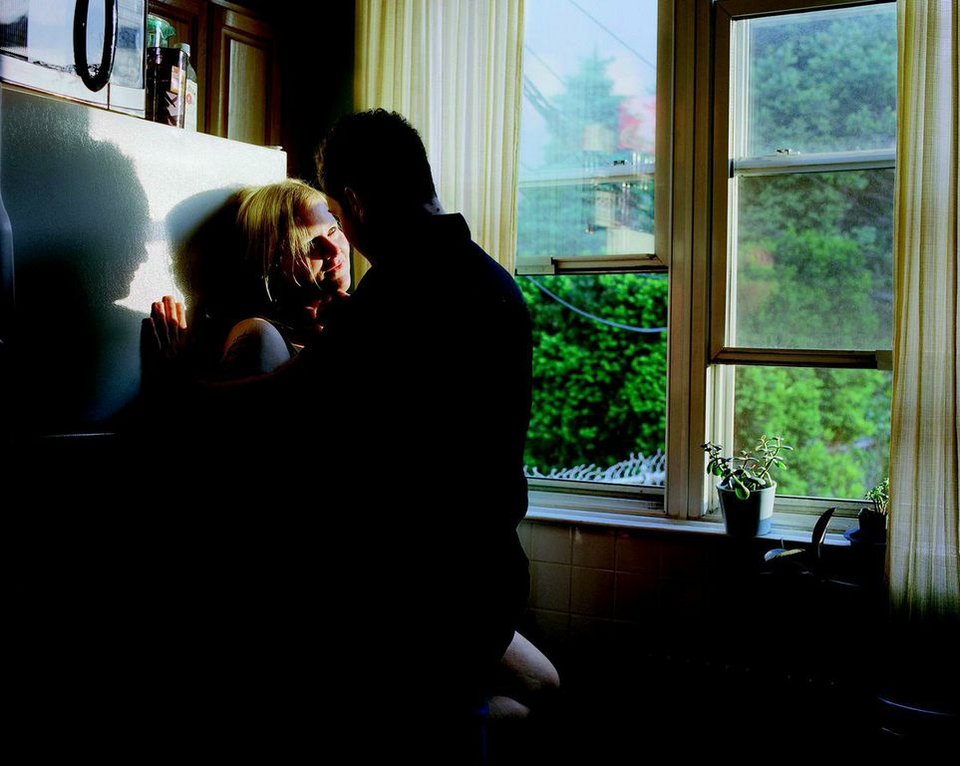 Καλλιτέχνης φωτογραφίζει τον εαυτό της επί 11 χρόνια -Μια σπαρακτική απεικόνιση με αίσιο τέλος [εικόνες] | iefimerida.gr 20