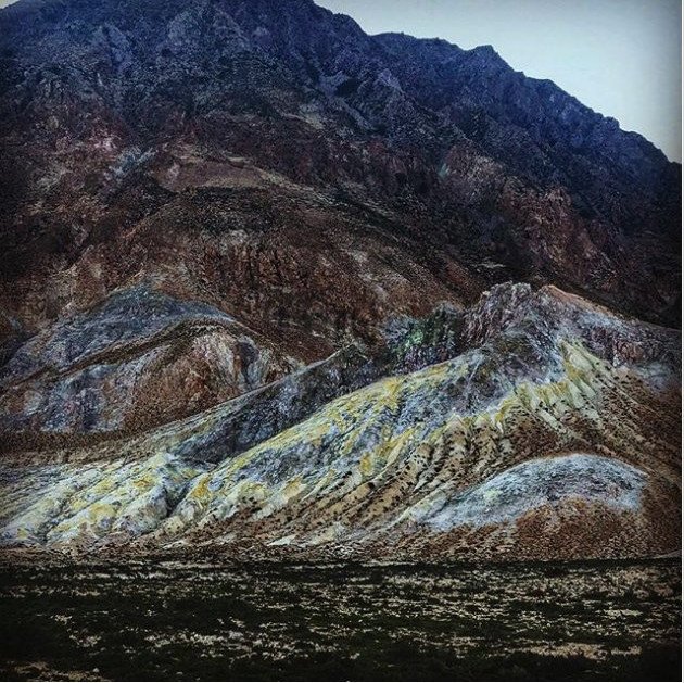 Υπέροχες φωτογραφίες της Τζένης Μπαλατσινού από τη Νίσυρο με το επιβλητικό ηφαίστειο [εικόνες] | iefimerida.gr 3