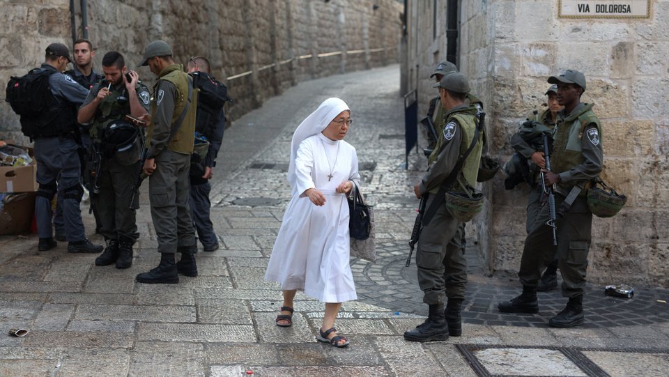 Σε ποιον ανήκουν τα Ιεροσόλυμα; Τι σημαίνει η δέσμευση Τραμπ να μεταφέρει την πρεσβεία του εκεί [εικόνες] | iefimerida.gr 4