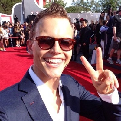 Η απίστευτη ιστορία του Τζερόμ Τζαρ: Από άστεγος στη N. Υόρκη, πλούσιος χάρη στα ανόητα βίντεό του [εικόνες & βίντεο] | iefimerida.gr 3