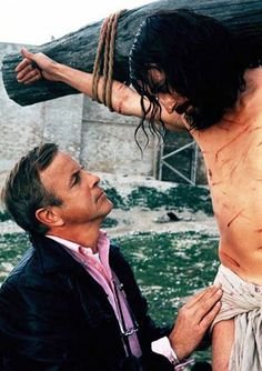 «Ο Ιησούς από τη Ναζαρέτ» -Οι φωτογραφίες που ο Τζεφιρέλι θα ήθελε να εξαφανίσει [εικόνες] | iefimerida.gr 4