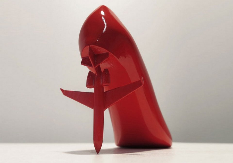 Καλλιτέχνης έκανε τις πρώην του... γόβες -Δώδεκα σχέδια εμπνευσμένα από τις γυναίκες του [εικόνες] | iefimerida.gr 7