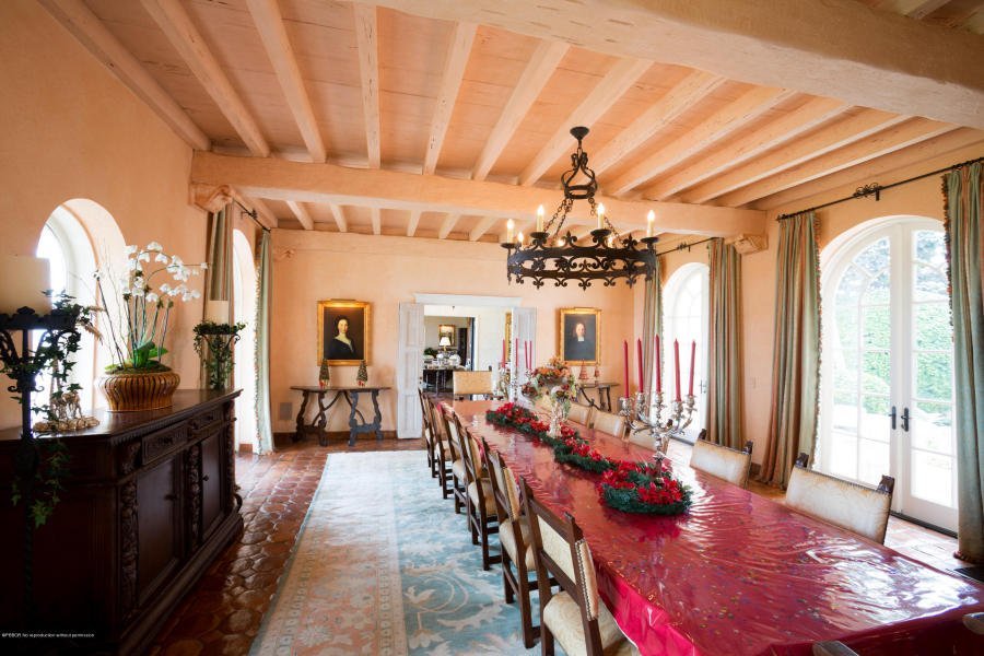 Στο σφυρί το ιστορικό σπίτι των Κένεντι στο Παλμ Μπιτς: Πωλείται για 38.500.000 δολάρια [εικόνες] | iefimerida.gr 11